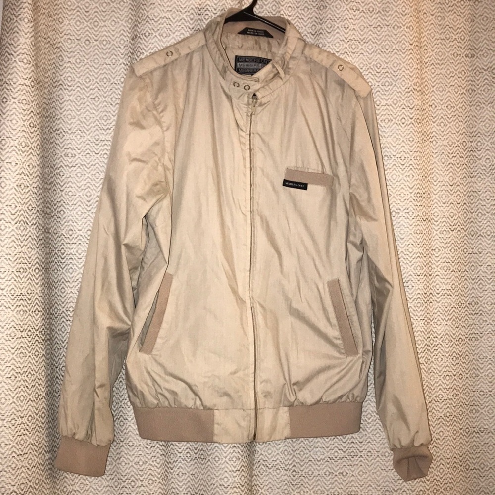 Men’s Tan Members Only Jacket Size L